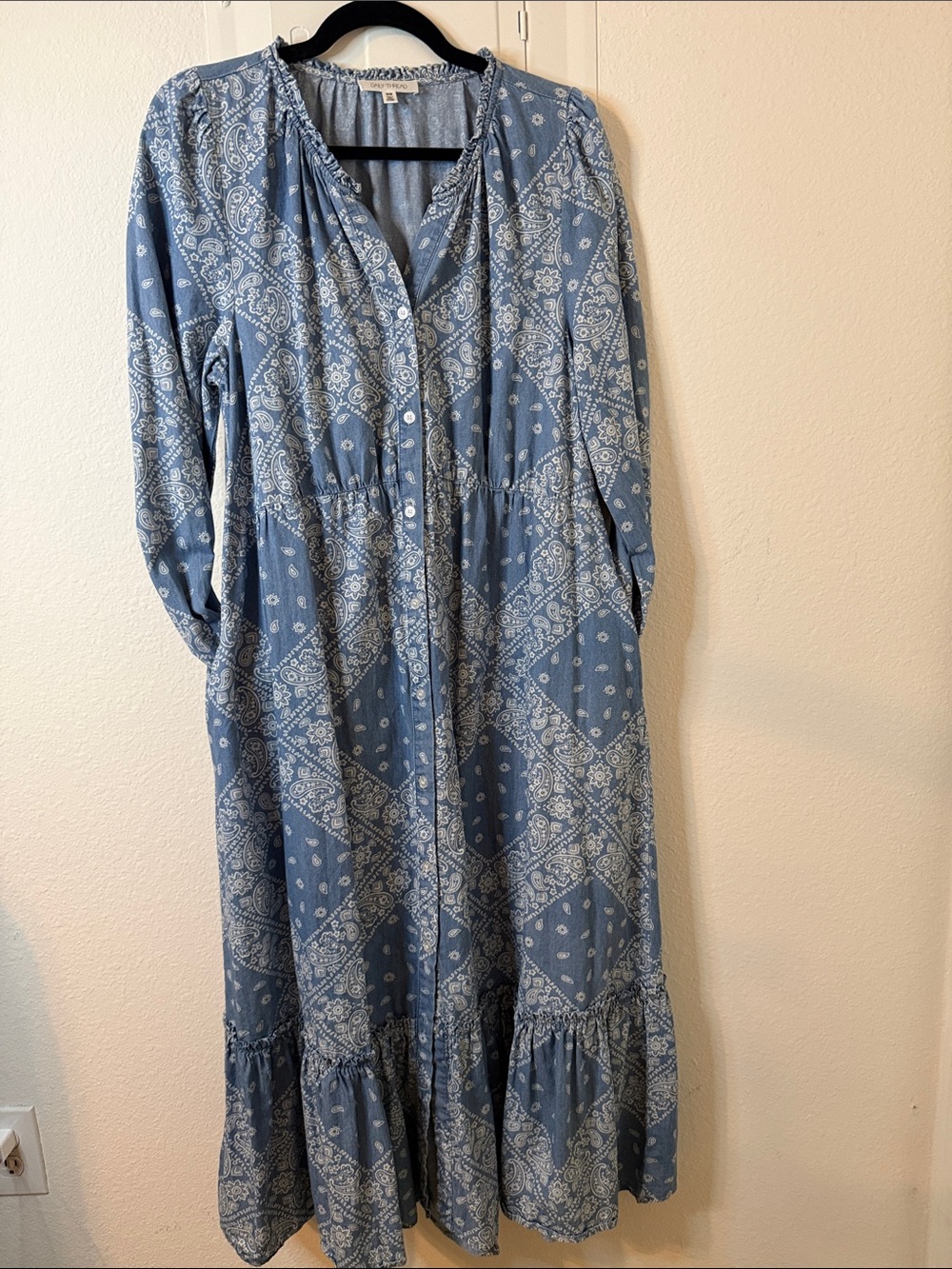 Daily Thread Blue Paisley Button-Front Maxi Dress - Picture 3 of 5
